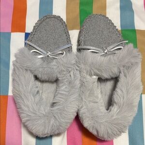 J. Crew Light Gray Fuzzy Slippers